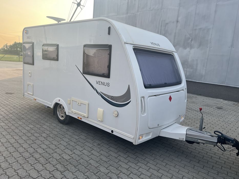 Lunar venus pt 3/4 pers an 2014 inm ro MMA 995kg foarte usoara