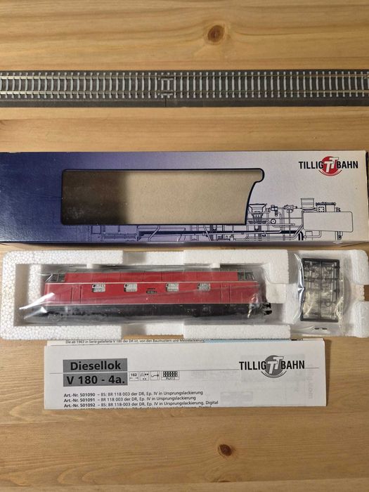Locomotiva Diesel BR 118 - Tillig - Scara TT