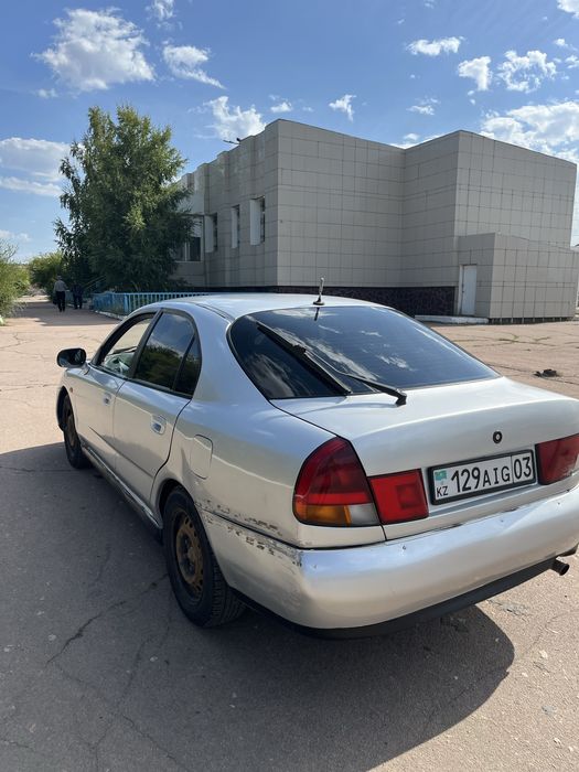 Продам Митсубиси Каризма