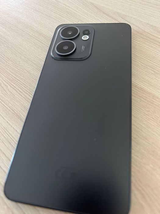 Продаю телефон  новый