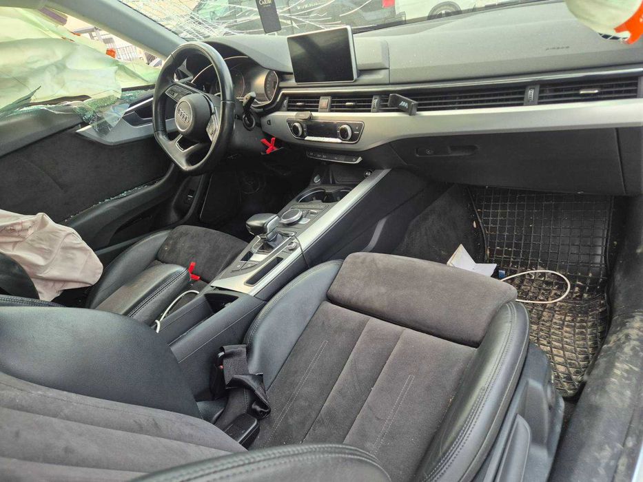 AUDI A5-на части