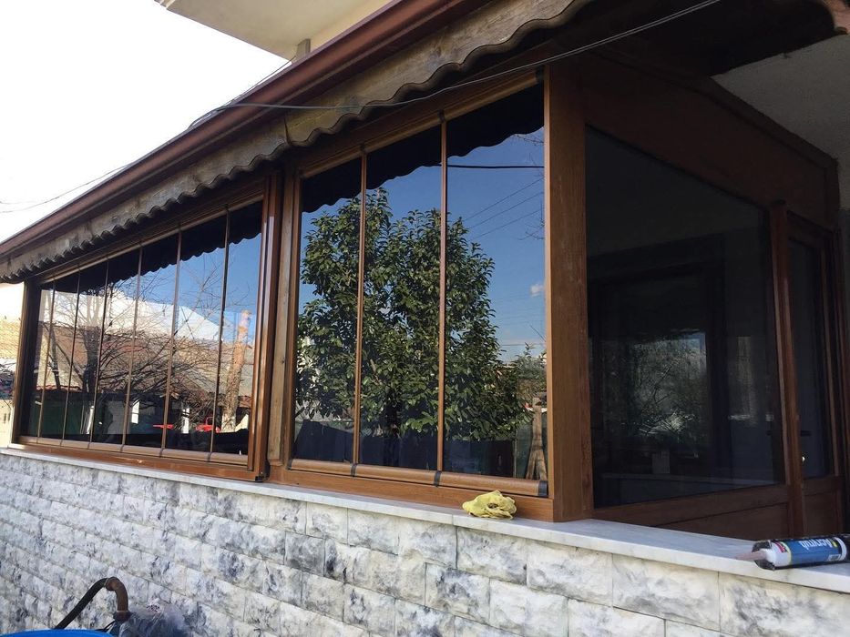 Безпрофилно Остъкляване