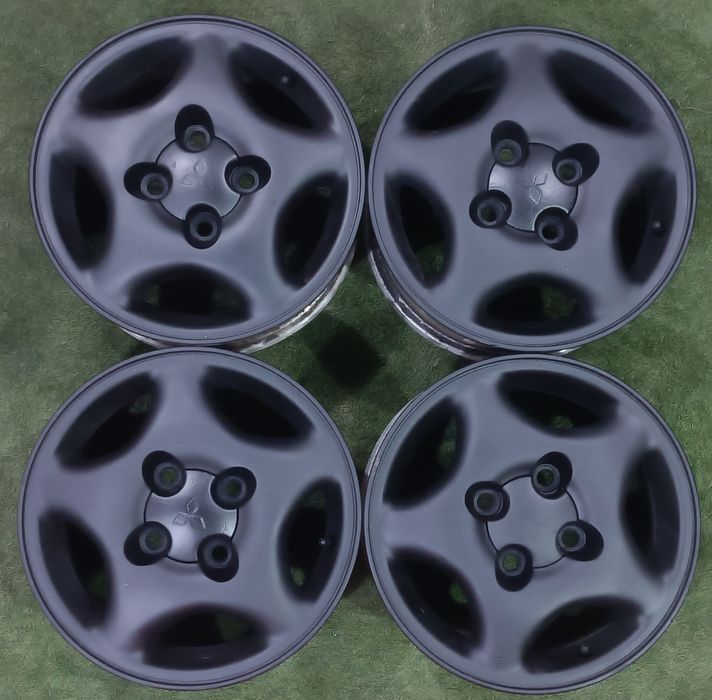 R-15 оригинал 4*114,3 Митсубиси галант,Руннер,Рвр,Ниссан примера,Хонда