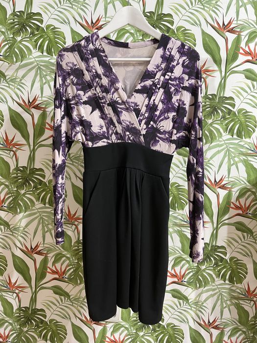 Rochie scurta cu mâneca lunga