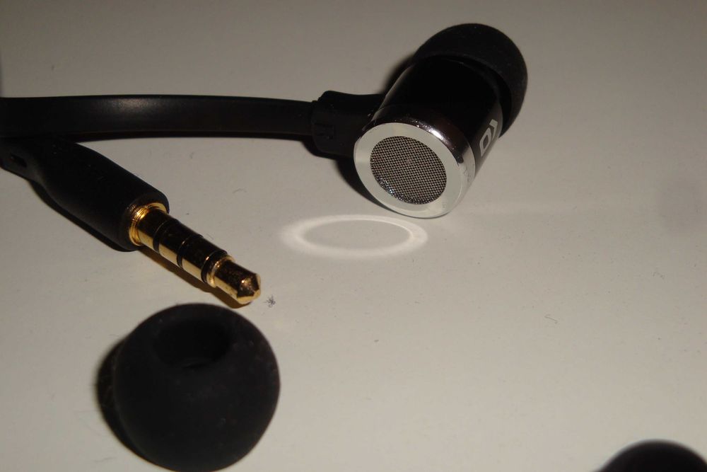 casti cu microfon platinum si buton apel mufa jack adaptor jack
