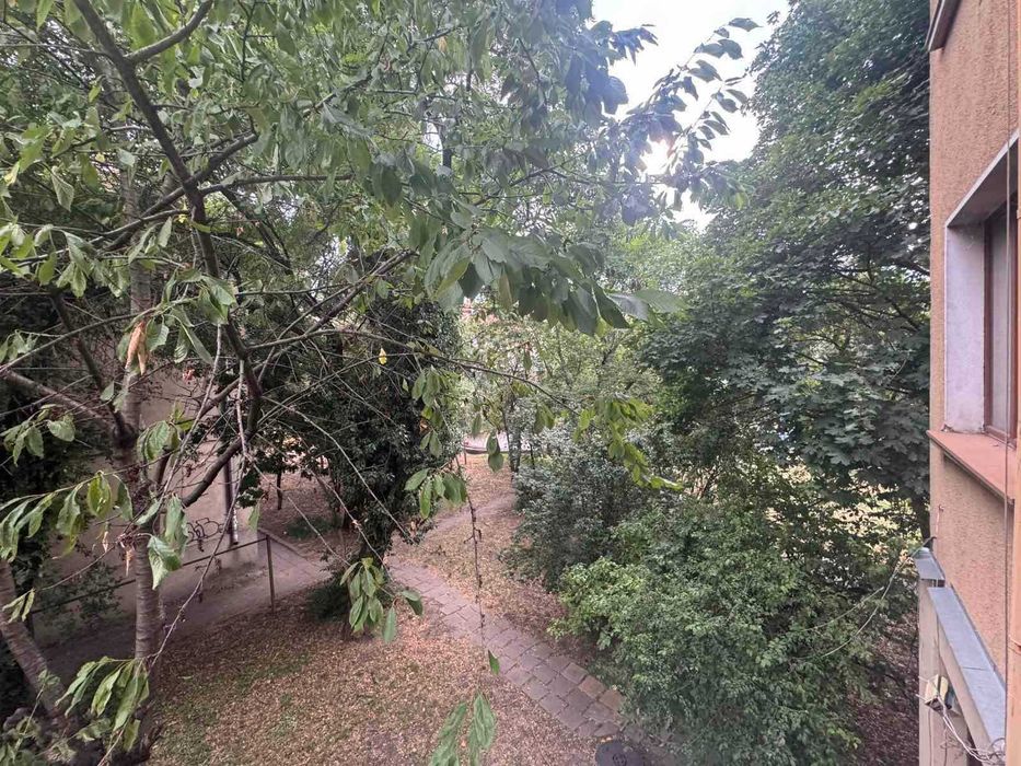 Дава се под наем Четиристаен апартамент в София, Оборище - 86 кв.м за 1240 € - Снимка #9