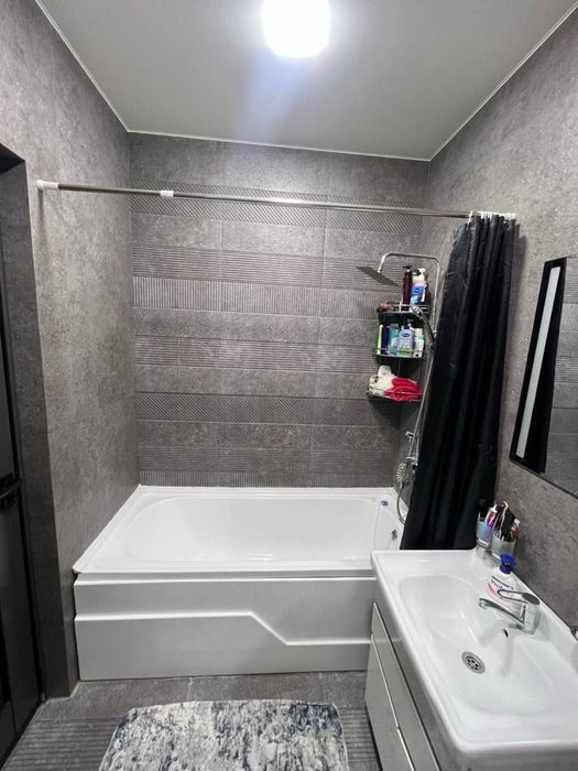 Продается 1 ком. Квартира площадью 41 кв.м. В Мотриде ор. Круг