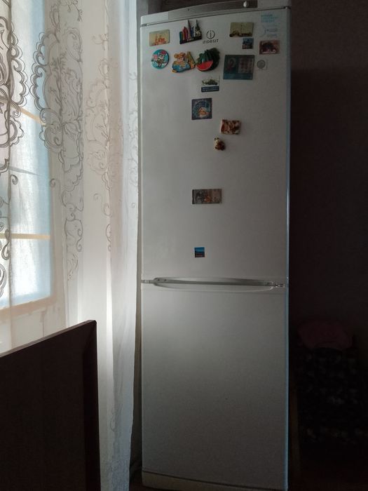 Холодильник Индезит