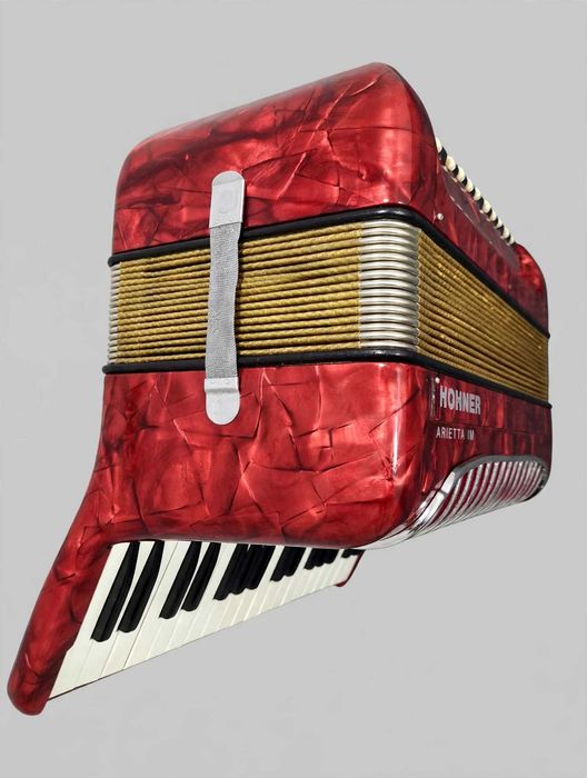 Acordeon bohner 72 basi rosu