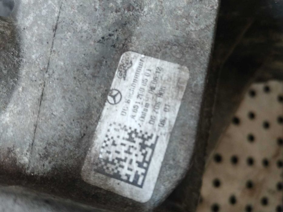pompa apa cu termostat 2.0 cdi 651901 mercedes a-class w176 b-class w246 cla gla  a6512000501