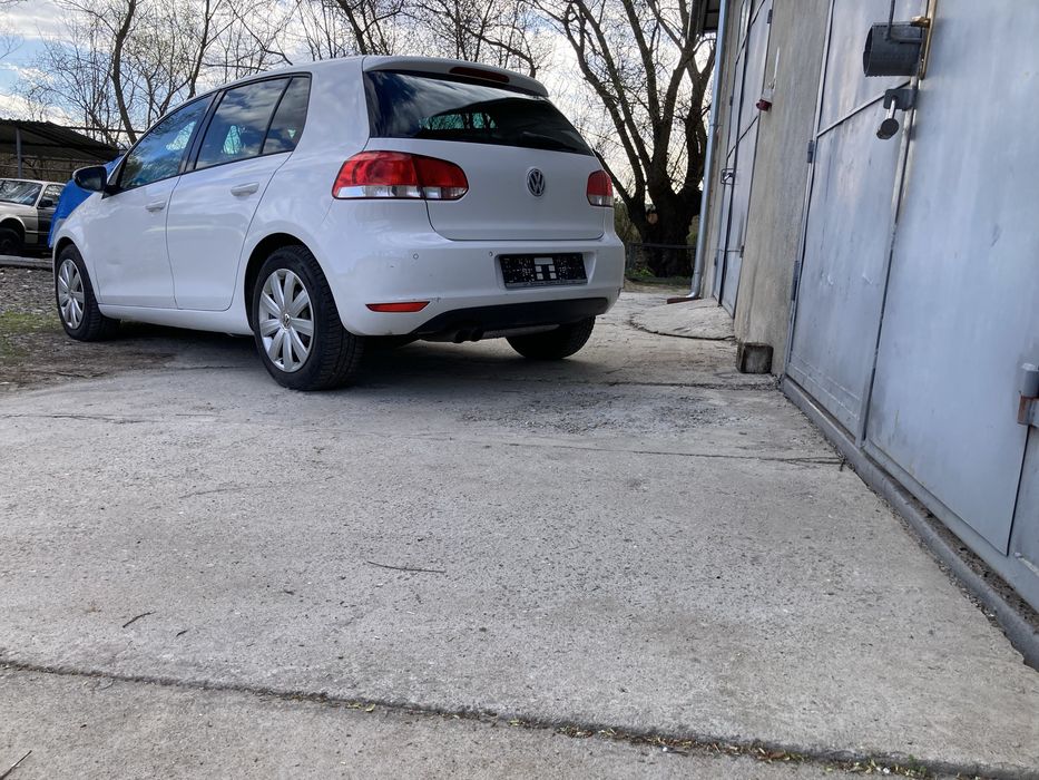 VOLKSWAGEN Golf 2011 — imagine 3