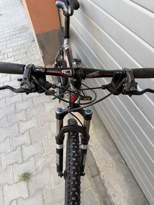 Карбонов маунтин байк Scott 26” fox