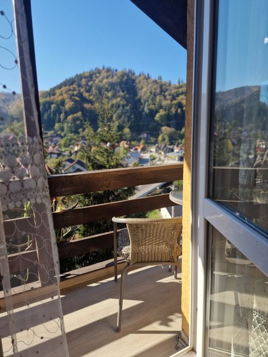 Vând pensiune Rucăr Arges