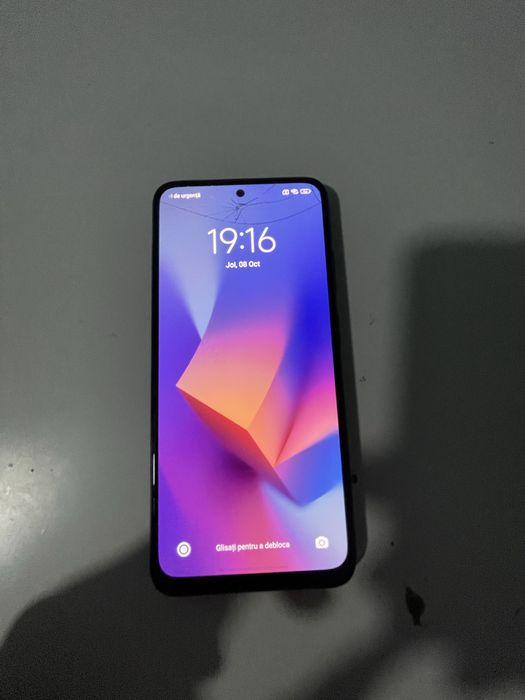 Redmi Note 10S.
