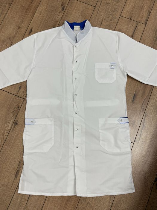 Медицинский халат в отличном состоянии