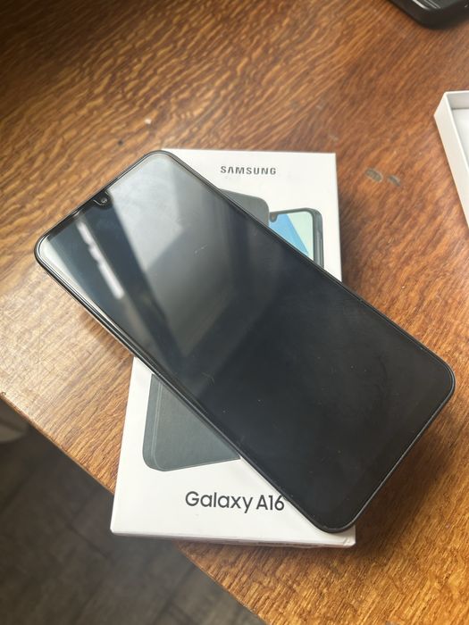 Продам Samsung A16 256gb идеальный