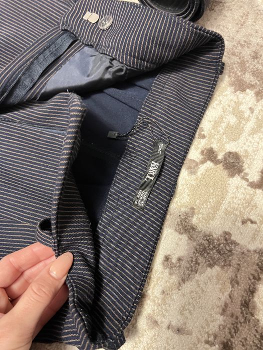 Pantaloni Karol cu talie inalta curea si dungi XS