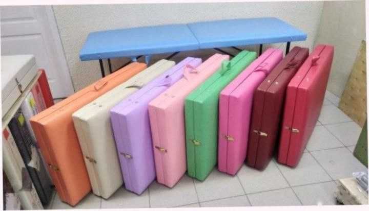 Кушетки для салона Чемодан косметологические педикюрный