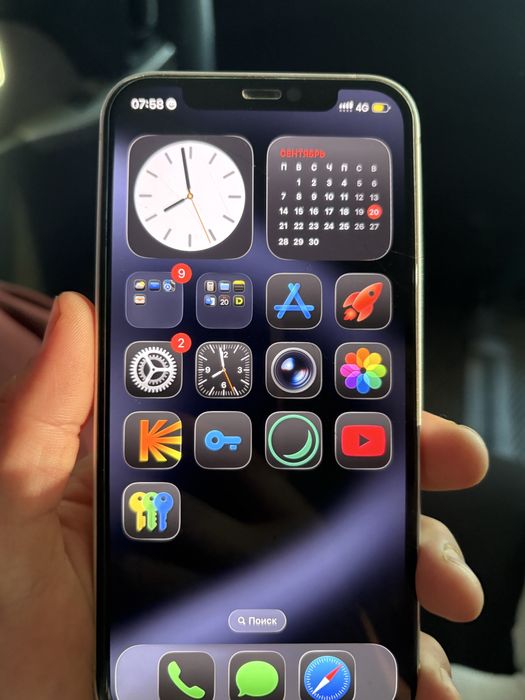 iPhone 12