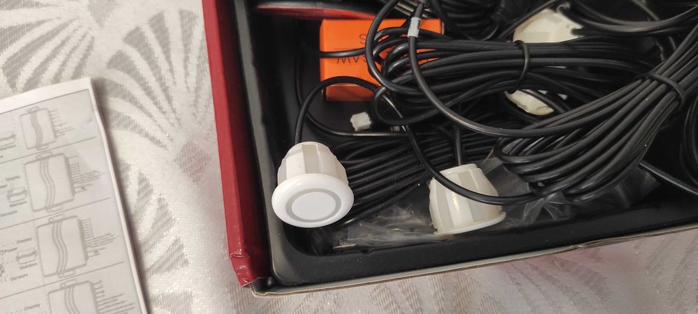 парктроник с 8 сензора