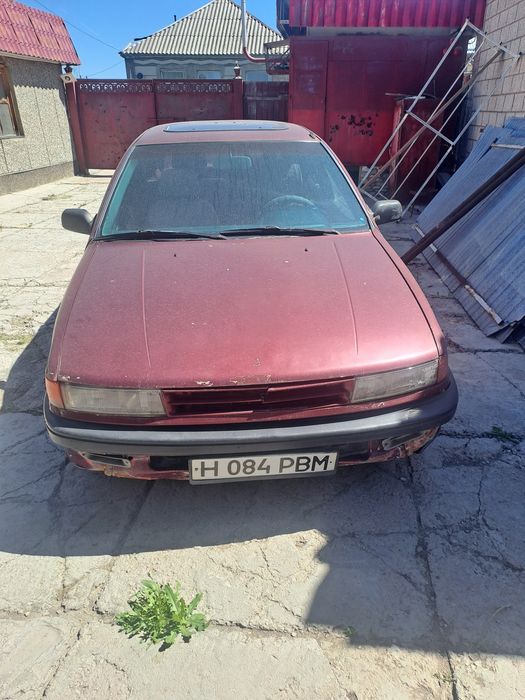 Продам Mitsubishi lancer 1991 год