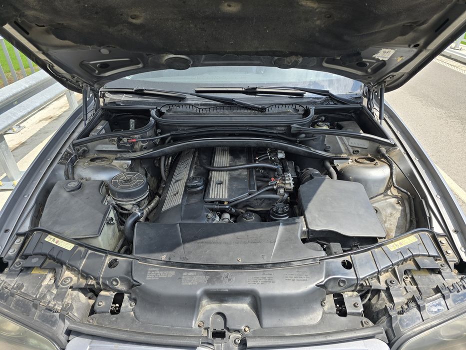Bmw x3 e83 3.0i с Газ