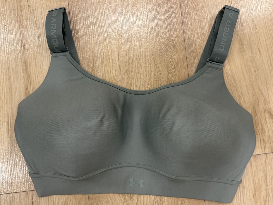 Спортивный бра Under Armour