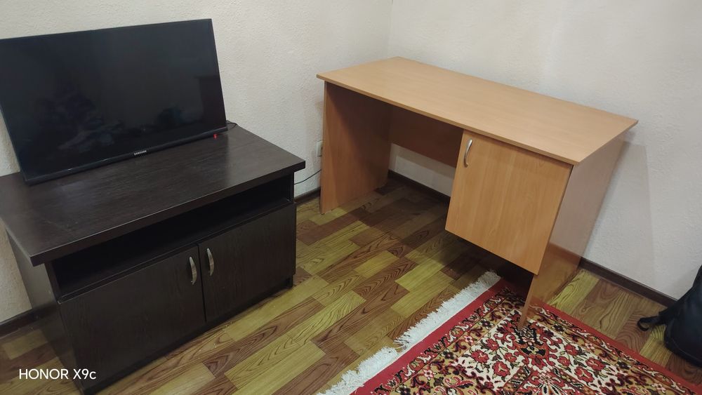 Mebel sotiladi xonadon yokiy offes uchun.