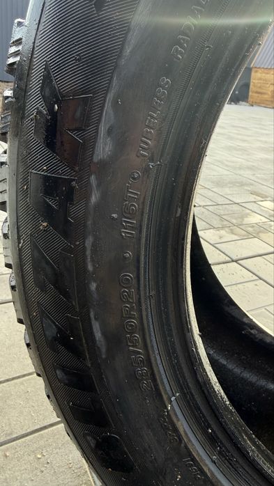 Продам резину 285/50R20 в хорошем состояние