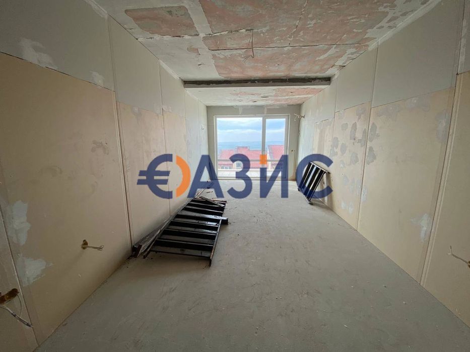 Продава се Тристаен апартамент в с. Кошарица, Област Бургас - 80 кв.м за 276 €/кв.м - Снимка #9