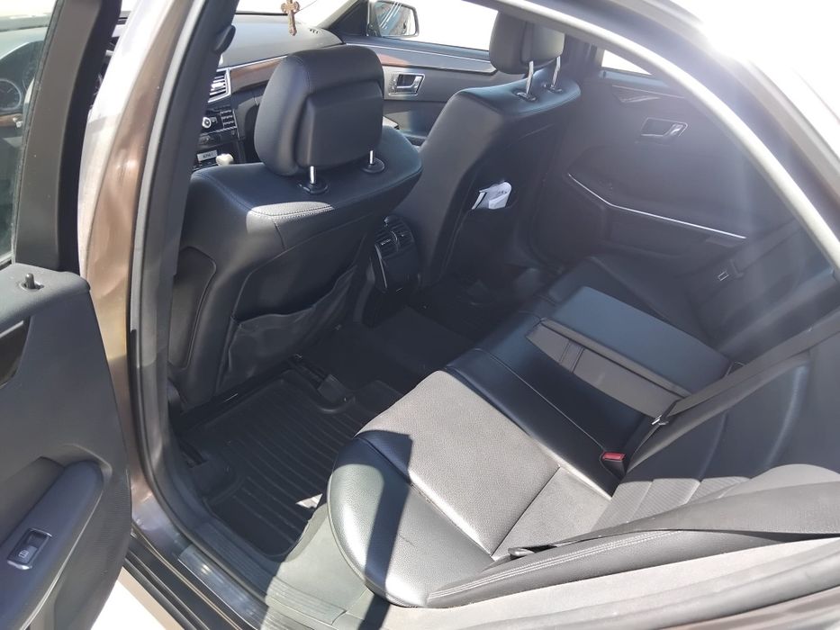 Mercedes E 220-2010