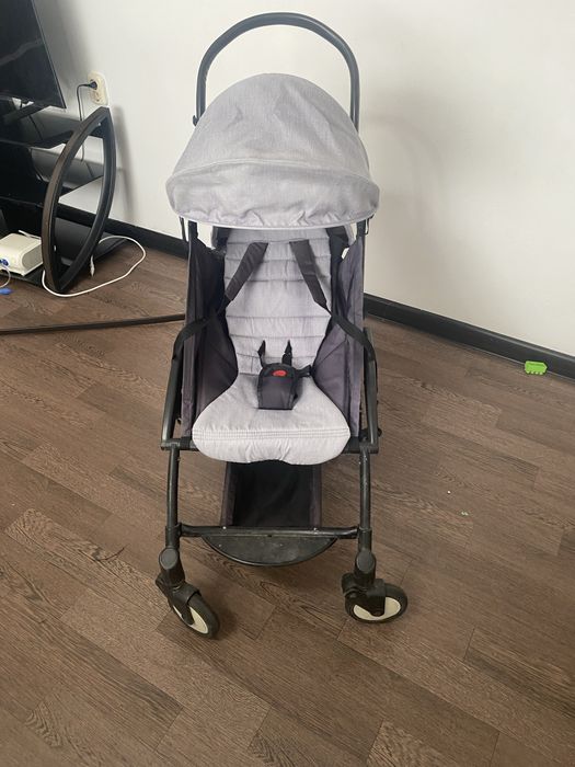 коляска прогулочная легкая