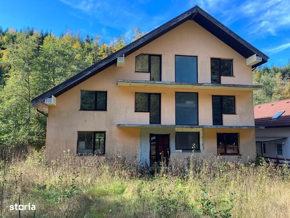 Casa pe Transfagarasan -constructie la gri 480 mp, 900 mp teren, parau