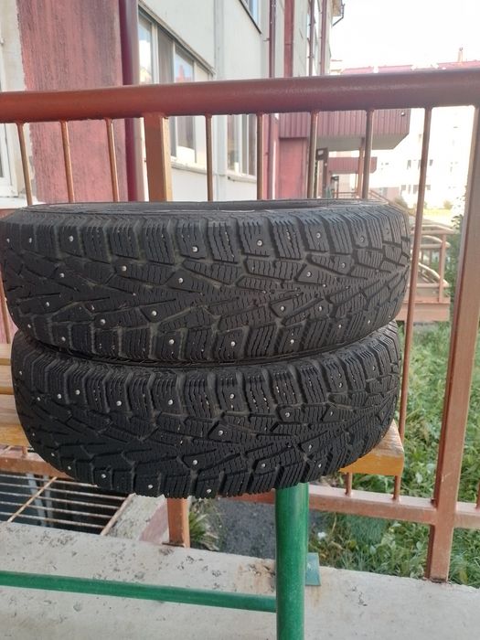 Продам б/у резину R13