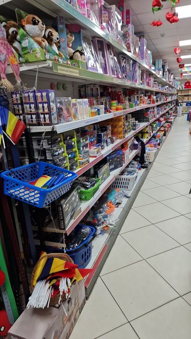 Rafturi  metalice supermarket