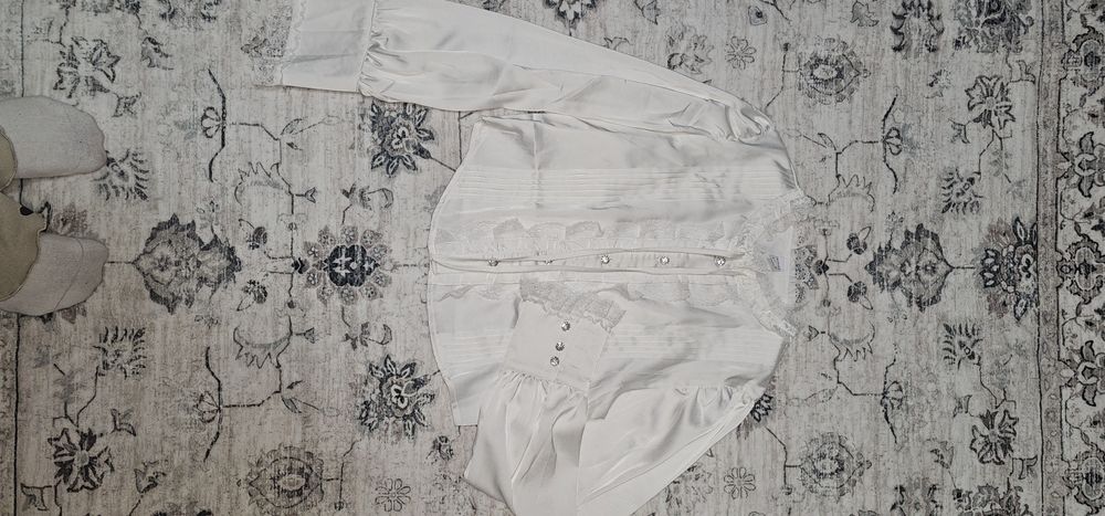 Haine de vânzare ne purtate