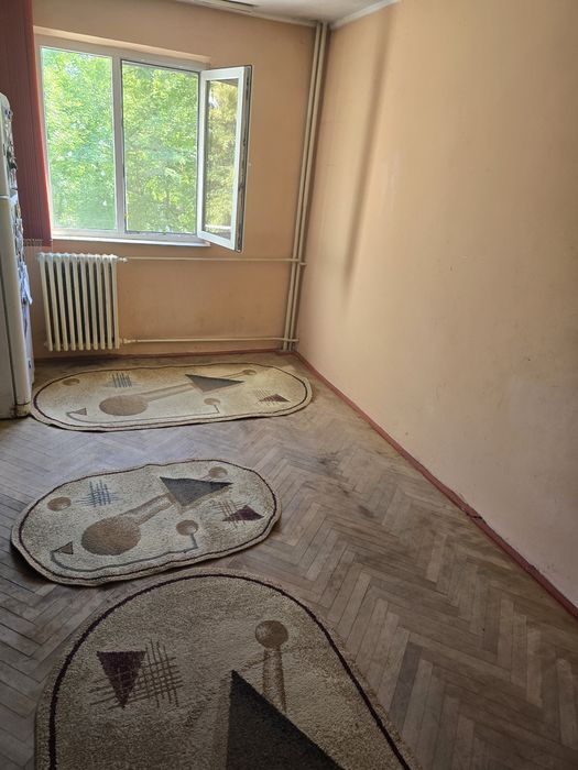 Apartament cu o cameră , zona Cantemir, 20 mp