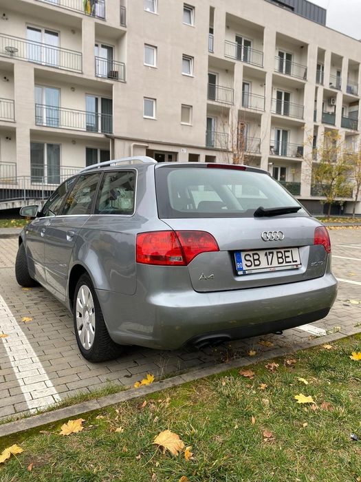 AUDI A4 0 — imagine 3