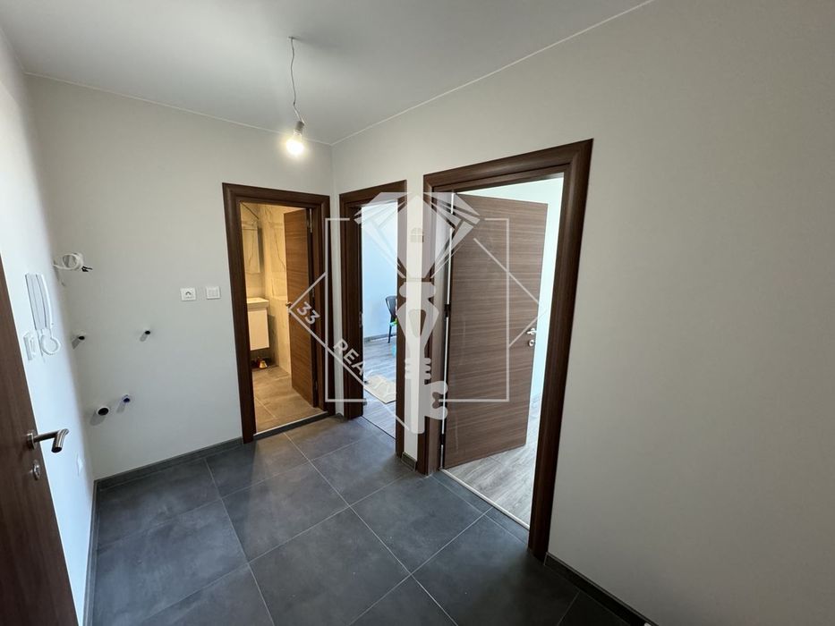 Продава се Двустаен апартамент в Пловдив, Тракия - 65 кв.м за 1854 €/кв.м - Снимка #6