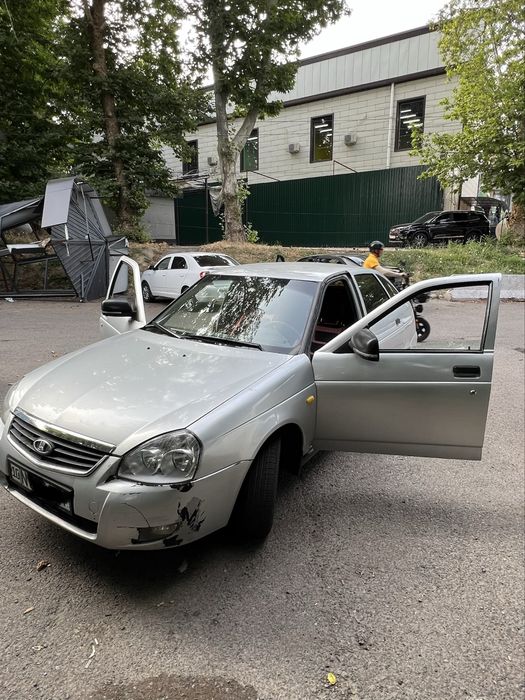 Lada priora Sotiladi !!!