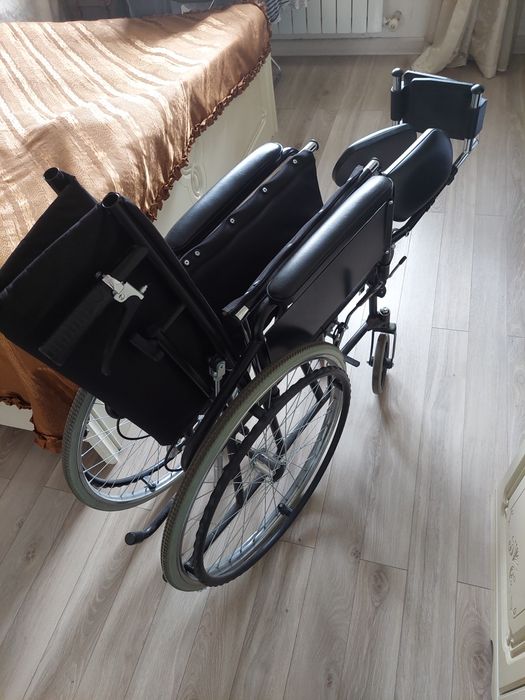 Инвалидная коляска