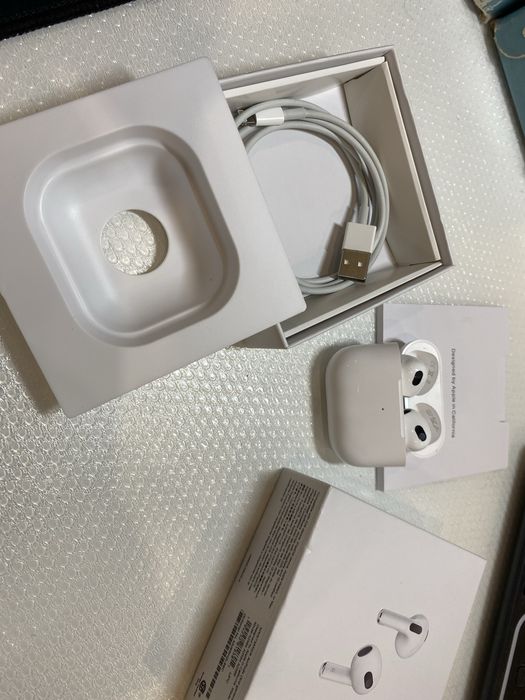 Air pods 3-то поколение - отличен звук и комфорт!