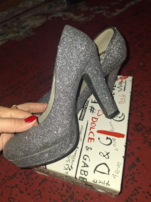 Туфли сатылады 39 рр