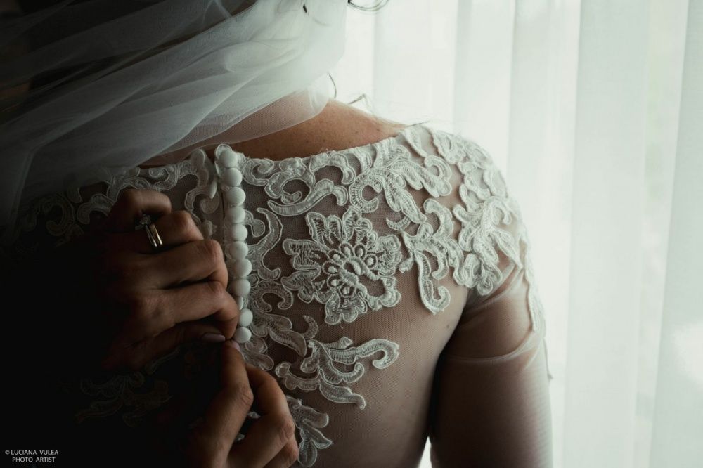 Vand rochie mireasa