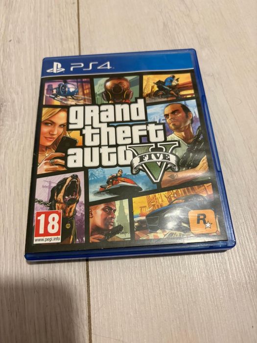 Consola PS4 Slim Black  1TB + Controller DualShock 4 + GTA V & FIFA23