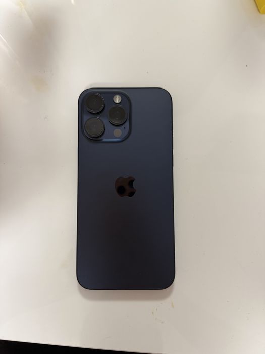 Vand Iphone 15 Pro Max