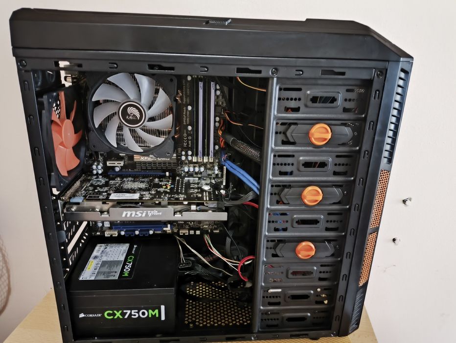 PC Desktop 32GB RAM, Carcasă Premium XPredator 1, SSD 500GB, Sursă 750W | Complet sau Piese!