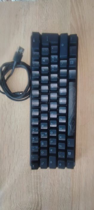 Vand tastatura HyperX Alloy Origins 60