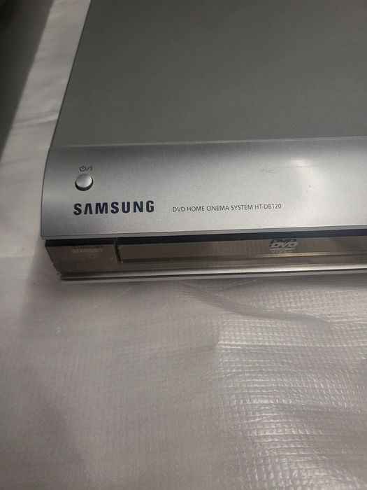 Samsung HT-DB120 Progressive-Scan DVD Receiver Домашно Кино