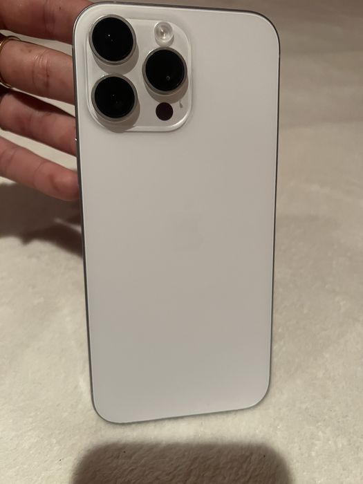 Vand Iphone 16 Pro Max Alb 256 GB